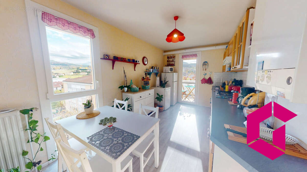 Appartement à VALS-PRES-LE-PUY