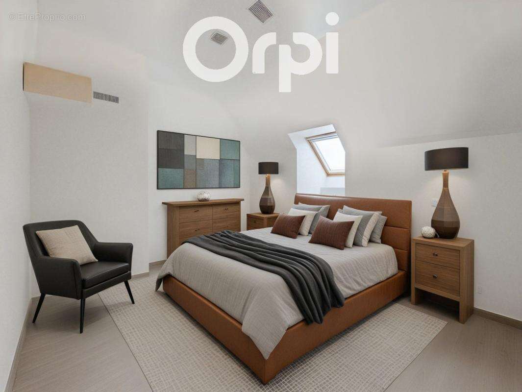 Maison à ESTREES-SAINT-DENIS