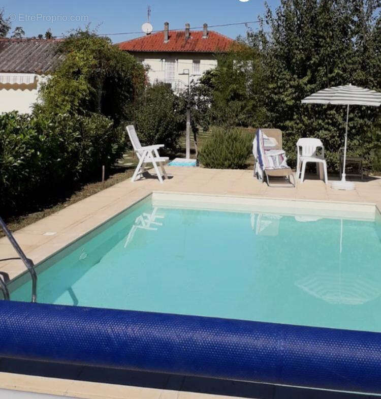 Maison à MONTAYRAL