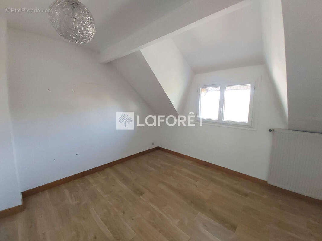 Maison à VILLEMOMBLE