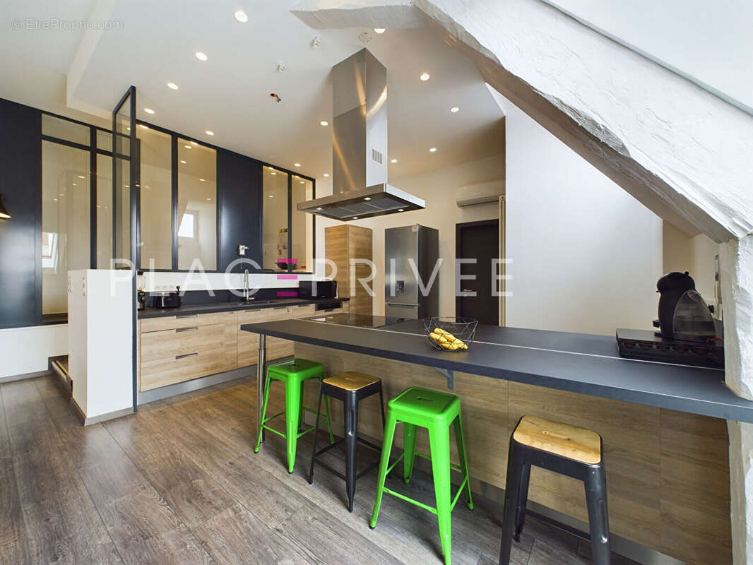 Loft Professionnel Bureaux Ville Vieille - photo 6
