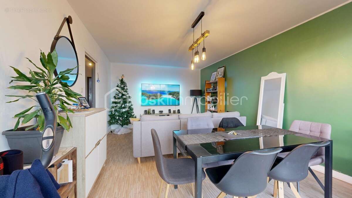 Appartement de Type T4 de 81 m² - photo 2