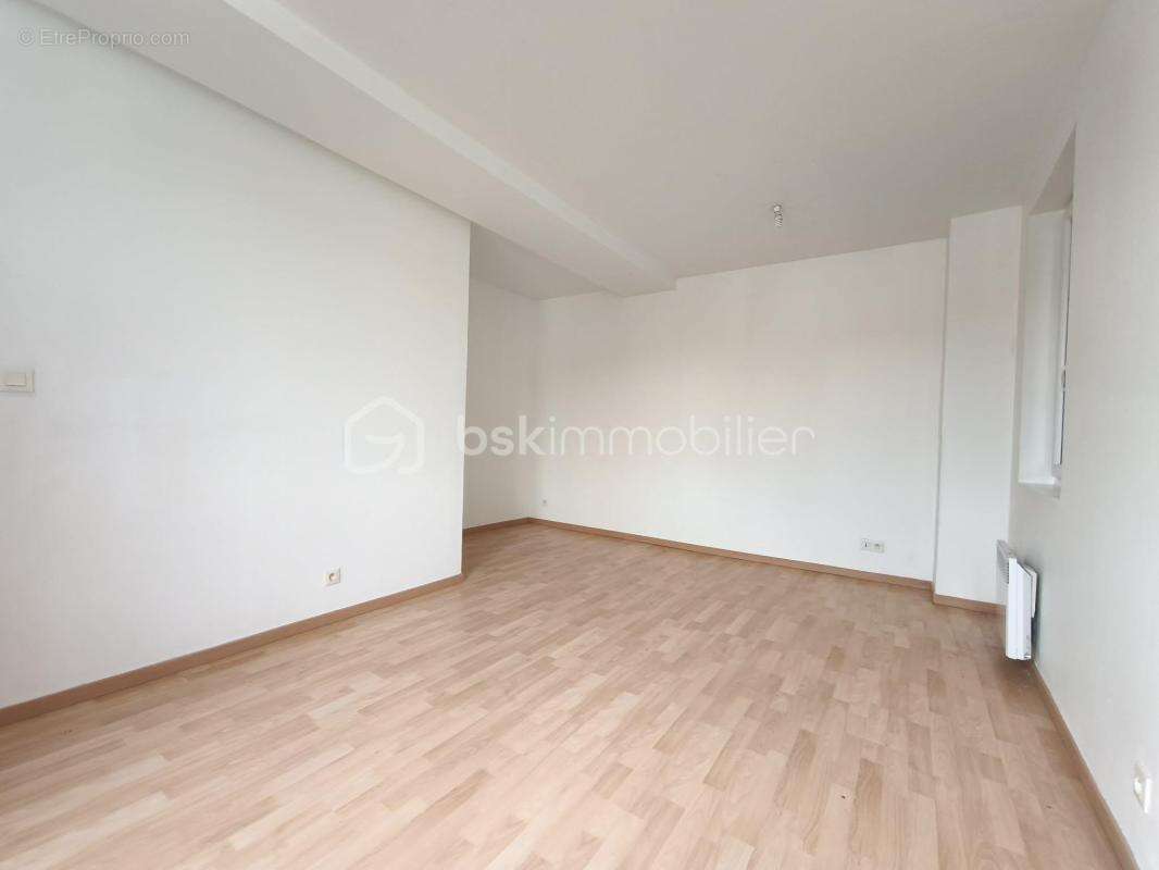 Maison à LIZY-SUR-OURCQ