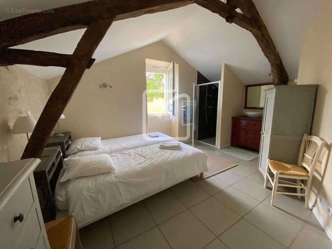 Maison à CAHORS