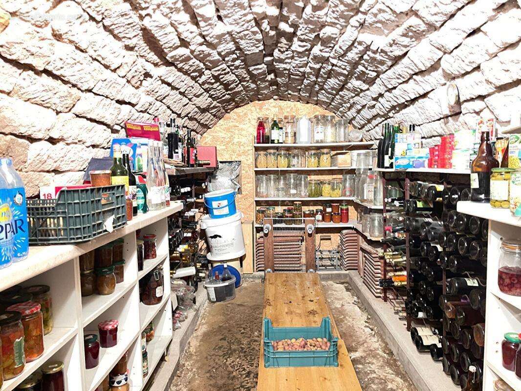 Maison à CONTREXEVILLE