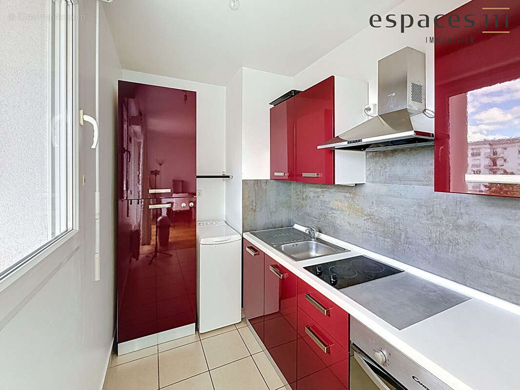 Appartement à MONTIGNY-LE-BRETONNEUX