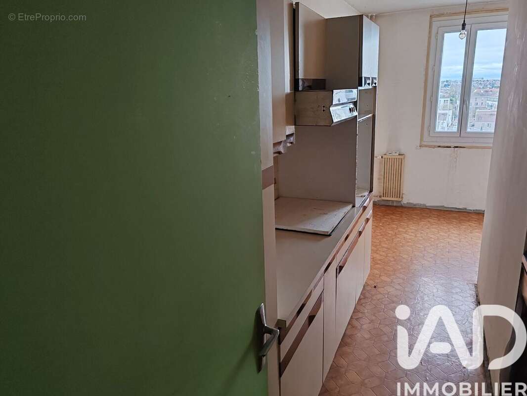 Photo 5 - Appartement à CORBEIL-ESSONNES