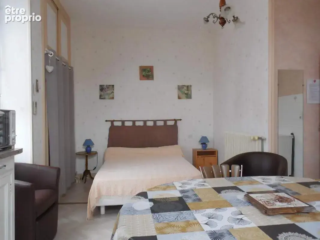 A vendre grande maison dans unique station thermale du Limousin - photo 8