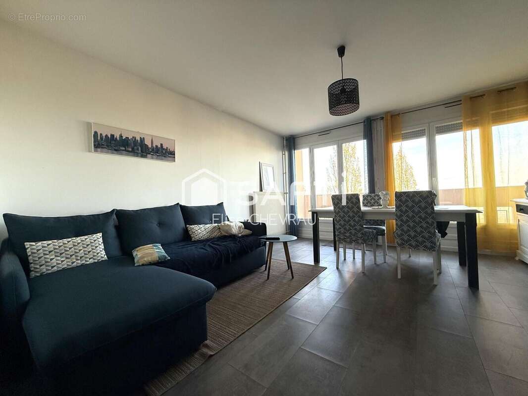 Photo 2 - Appartement à MACON