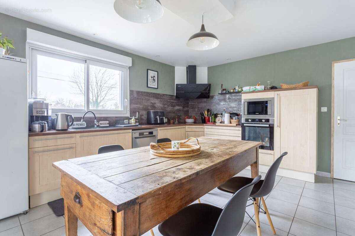 Maison à CHATELGUYON