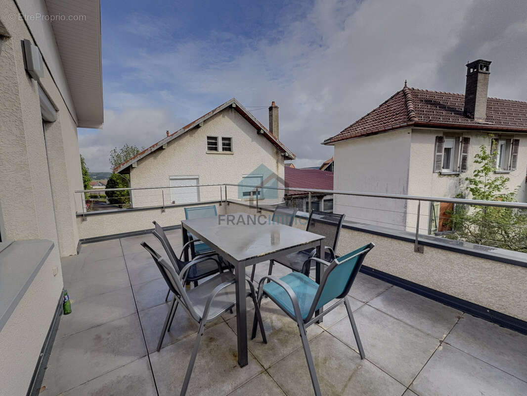 Appartement à DAMPRICHARD