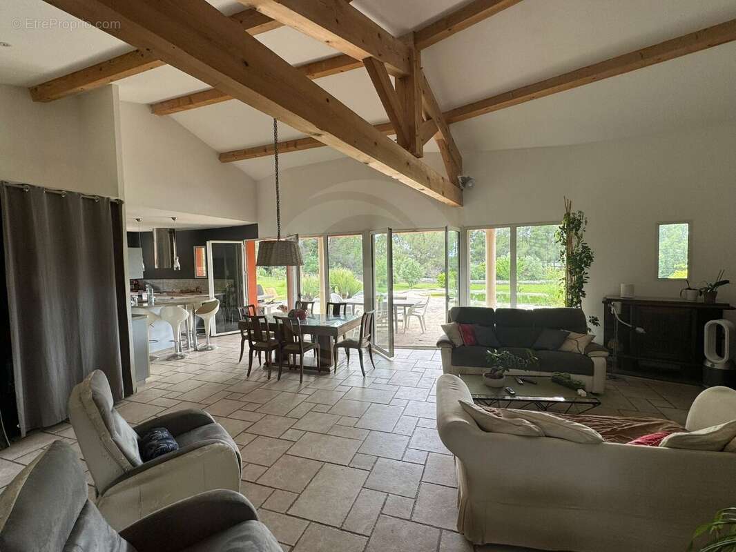 Maison d'architecte a poussan - photo 4