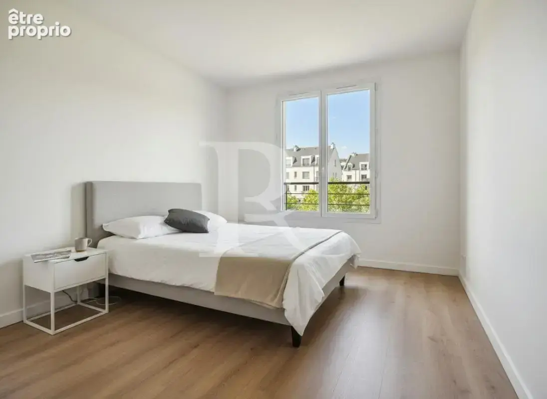 Appartement 4 pièces à Pantin - photo 2