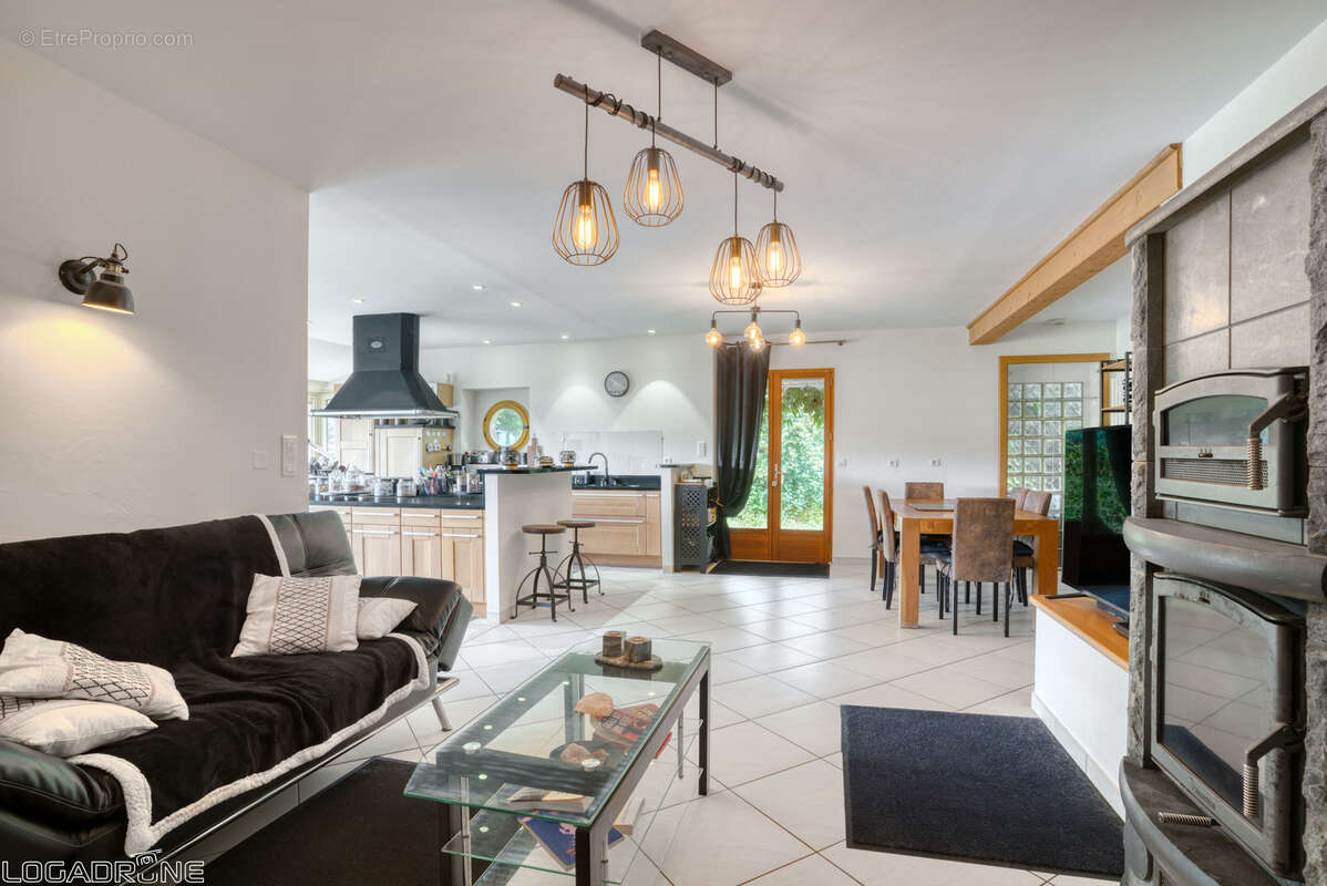 Maison 210 m² à Grateloup-Saint-Gayrand  - photo 30