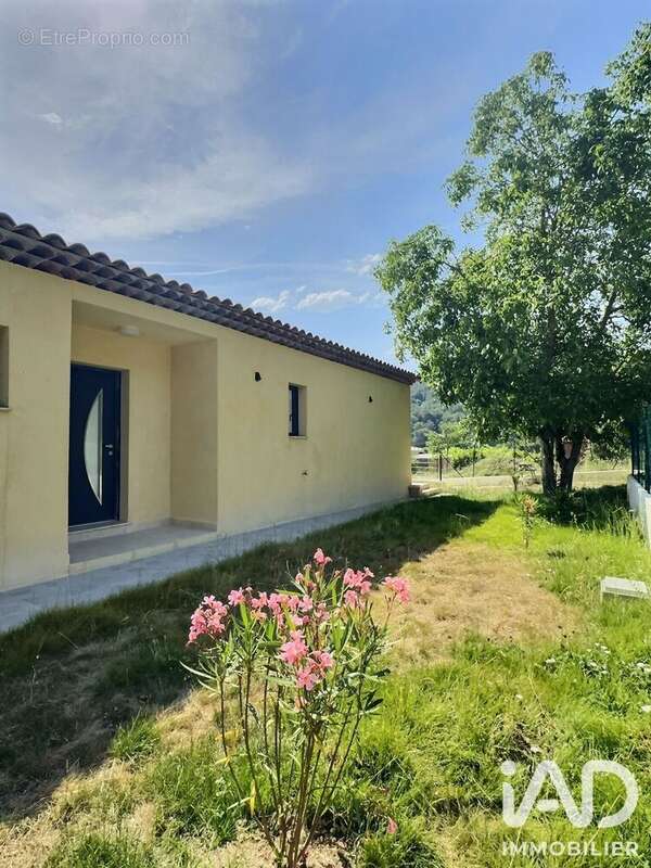 Photo 7 - Maison à TOURRETTE-LEVENS