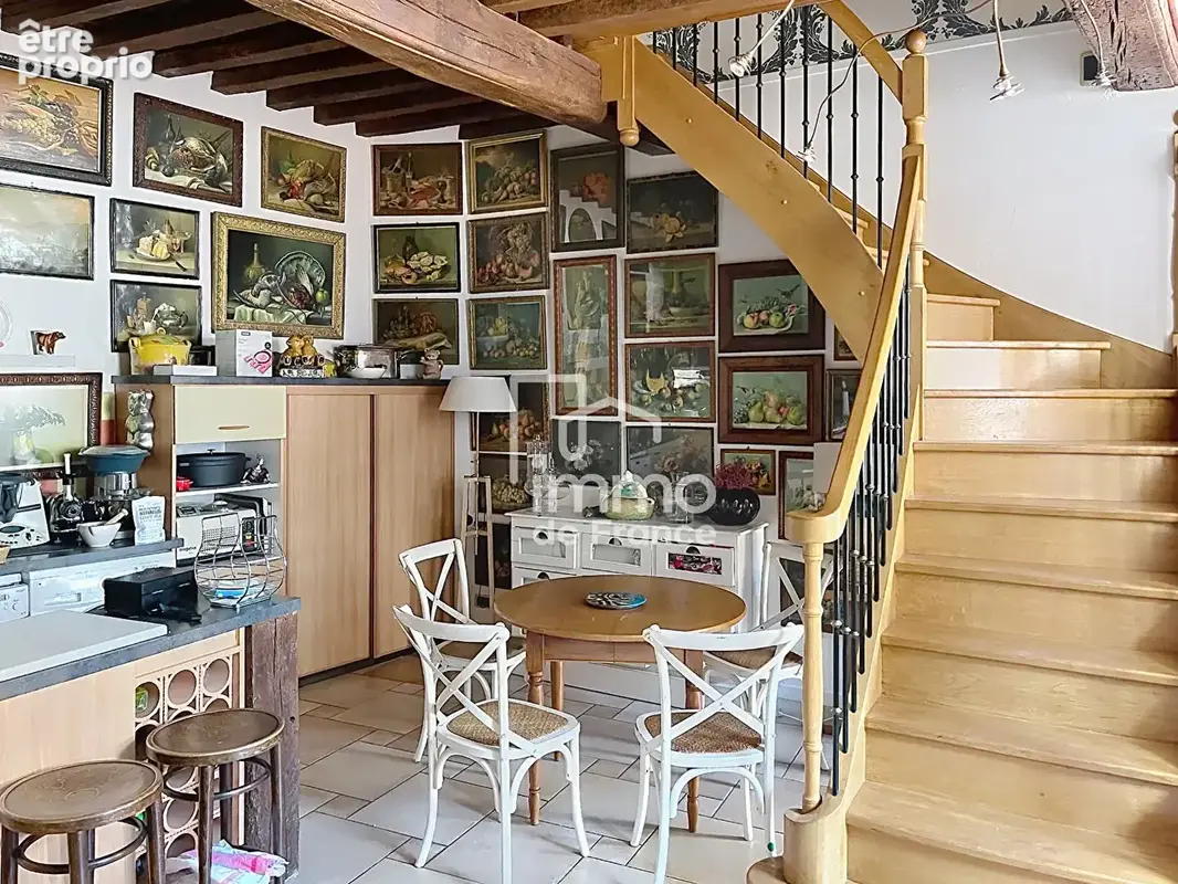Appartement Bourg En Bresse 5 pièce(s) 155 m2 avec GARAGE + stationnement - photo 9