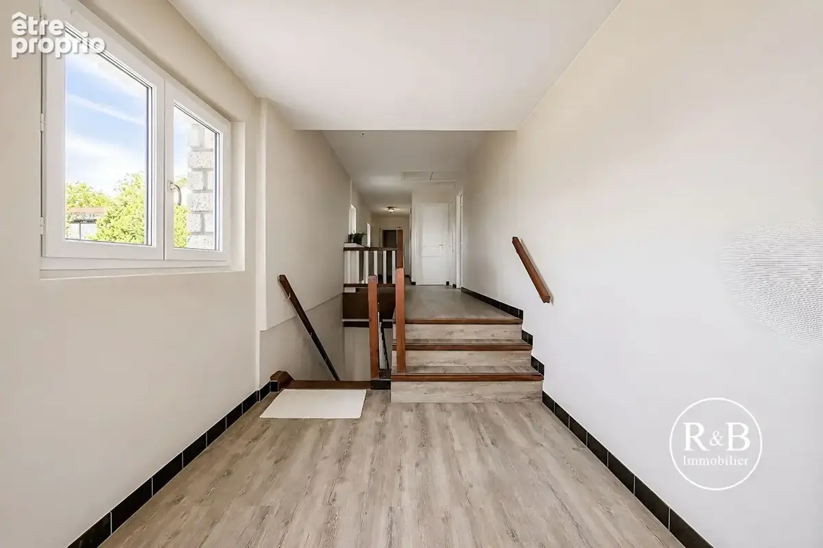Appartement/Maison Plaisir 5 pièces 125 m2 - photo 8