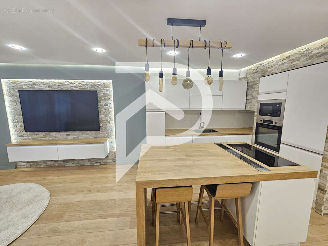 Appartement à SAINT-MAURICE