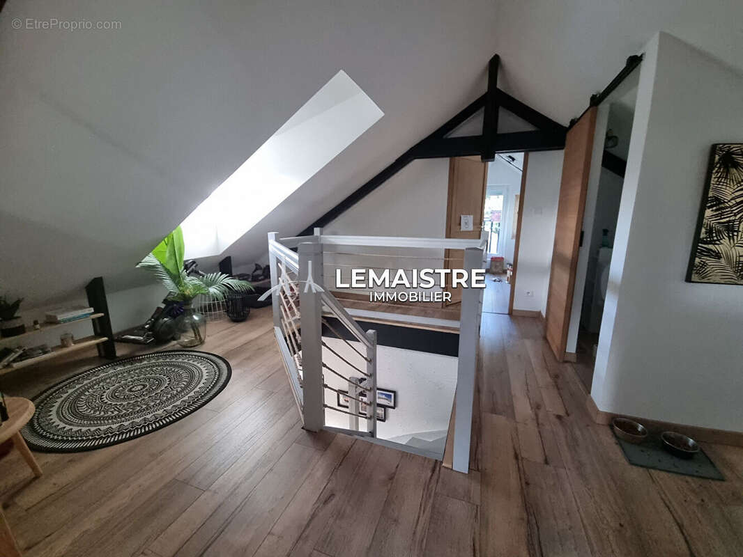 Maison à SAINT-LAURENT-DE-BREVEDENT