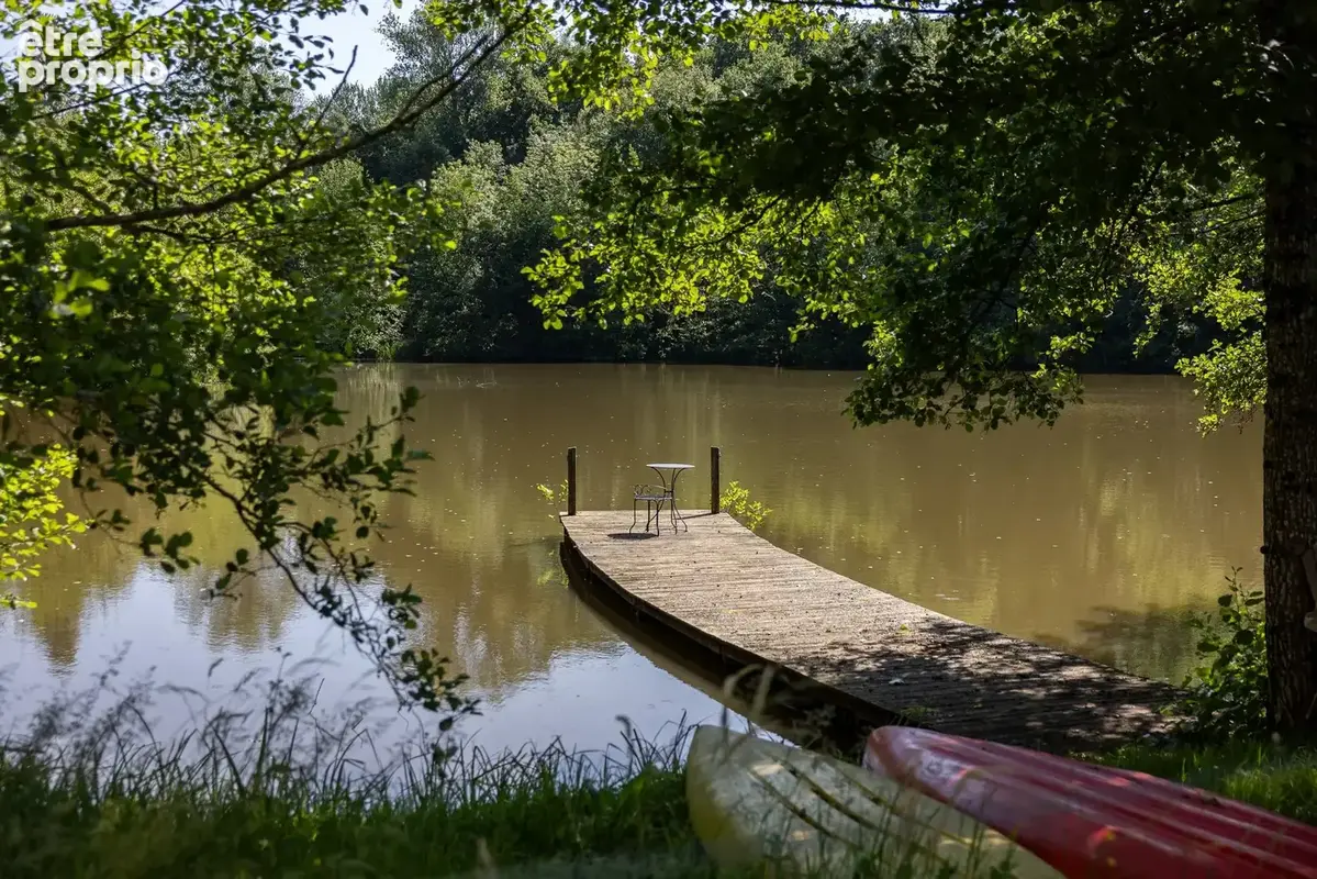 Prestigieux domaine équestre situé sur 41 hectares avec un lac - photo 24