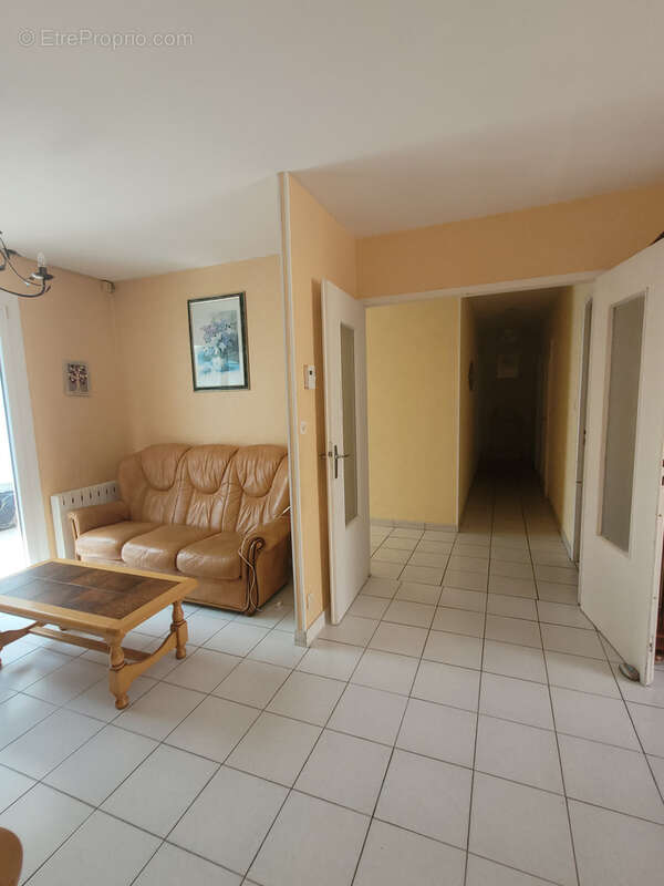 Maison de plain-pied, sur beau terrain arboré clos, sans vis à vis - photo 6