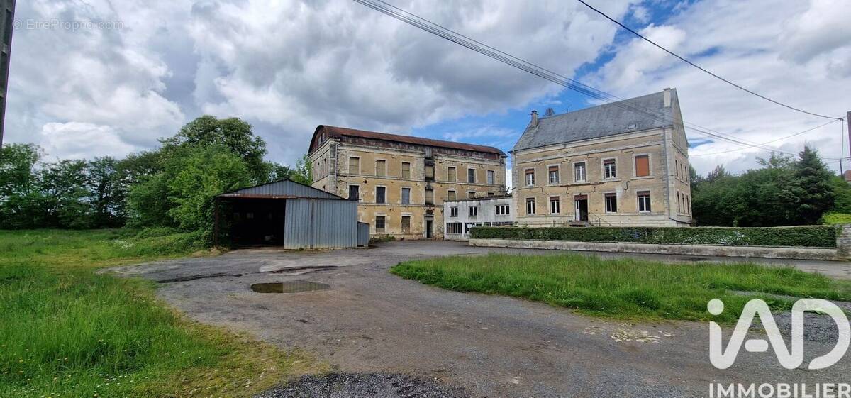 Photo 1 - Maison à CHEMERY-SUR-BAR