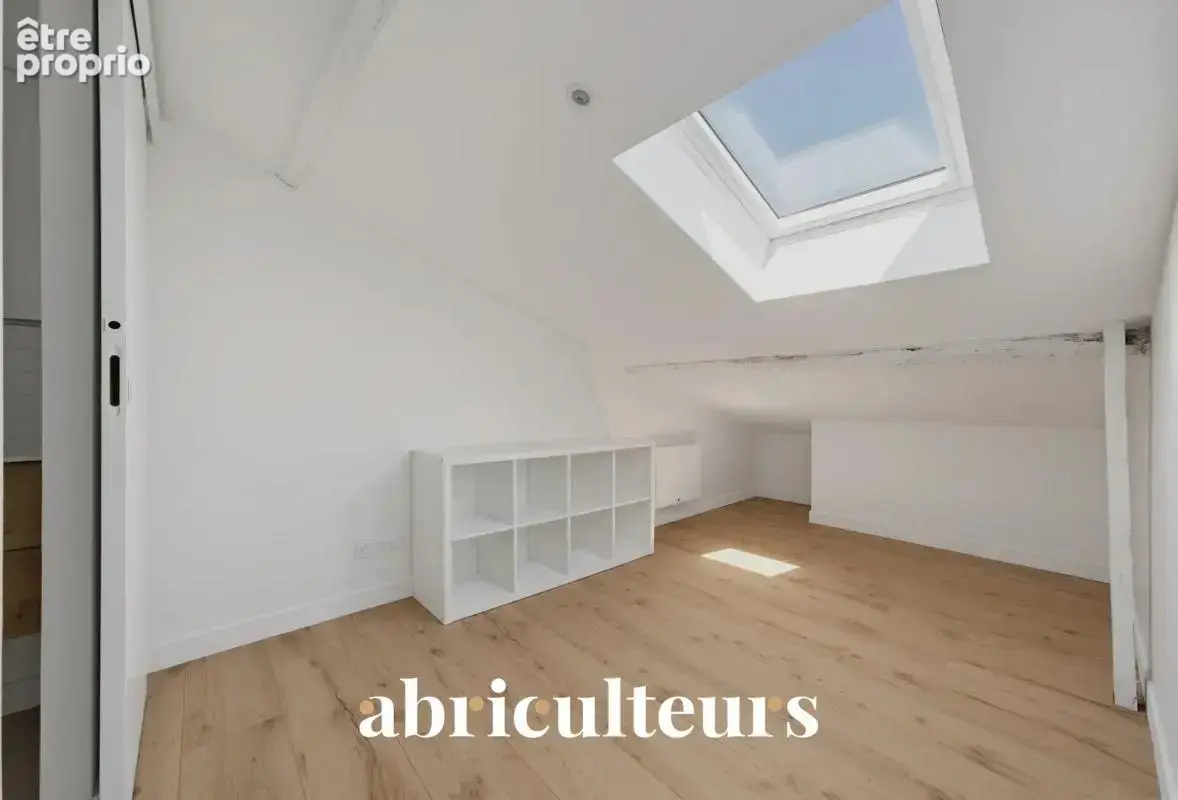 Appartement duplex lumineux grande hauteur sous plafond en vente à Bordeaux 33300 - photo 10