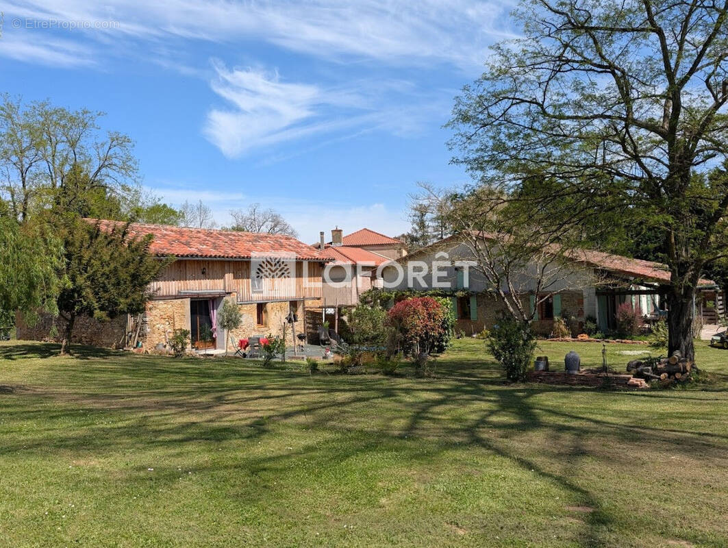 Maison à MAULEON-D&#039;ARMAGNAC