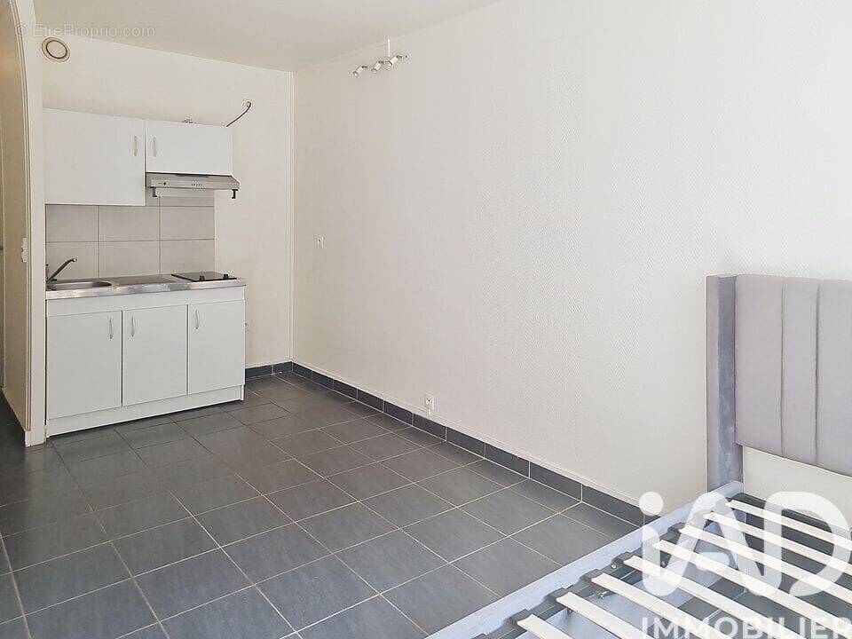 Photo 1 - Appartement à GRIGNY