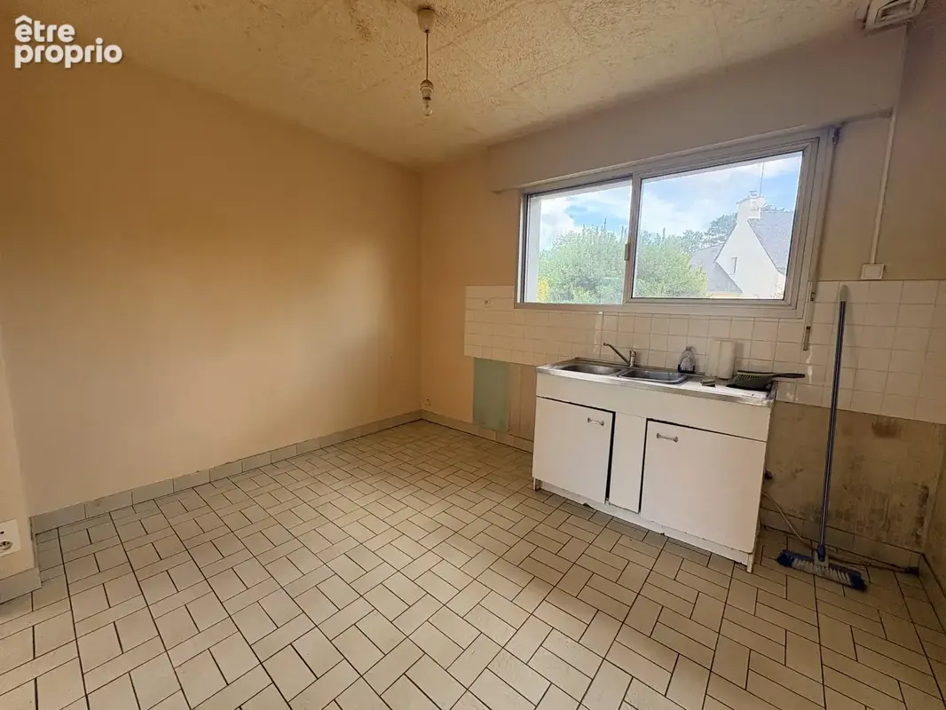 Maison à rénover au cœur de Trégunc   Beau potentiel ! - photo 3