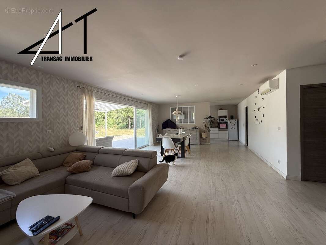 Villa plain-pied contemporaine, son parc  clos et sa piscine - photo 10
