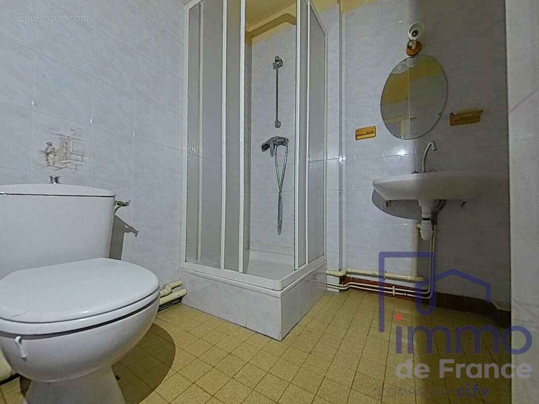 Appartement 40 m² à La Ricamarie  - photo 3