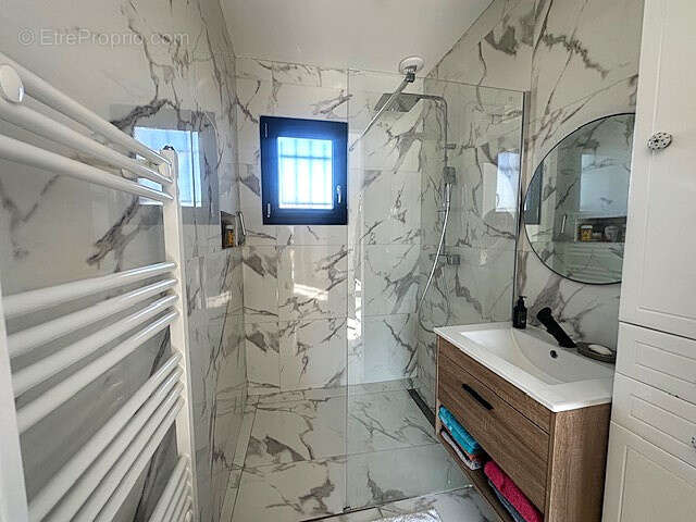 Maison à SAINT-HILAIRE