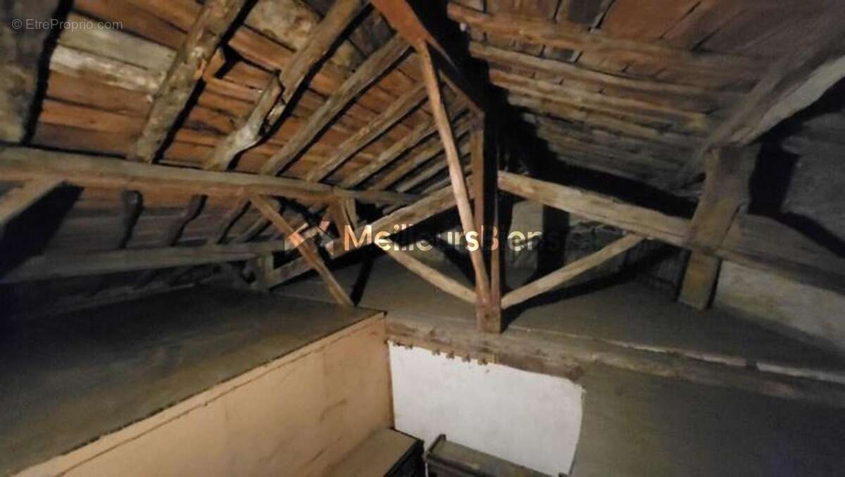 Maison à MONSOLS