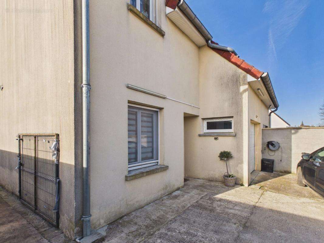 Maison à MONTDIDIER