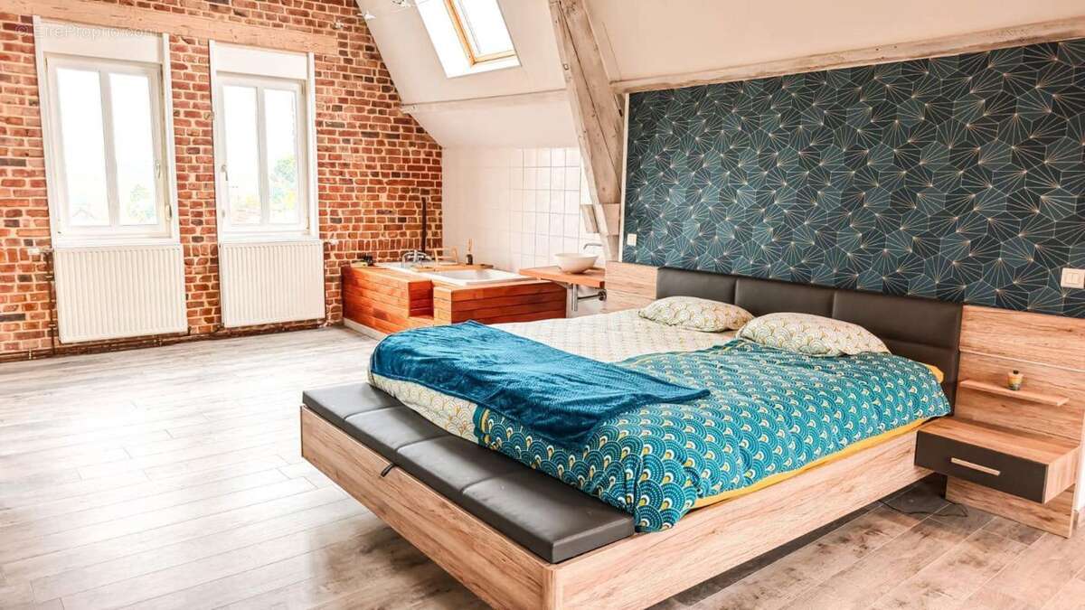 Maison à GOUZEAUCOURT