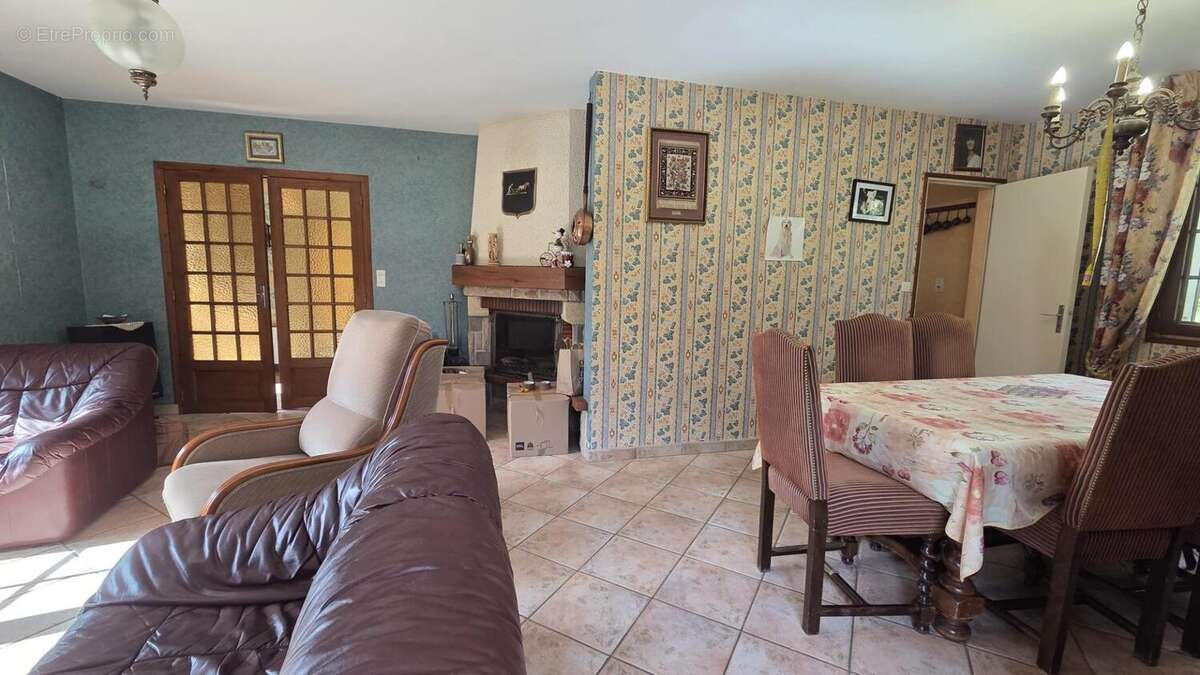 Photo 3 - Maison à BACONNES