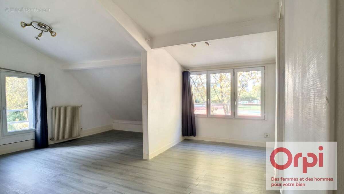 Appartement à ISSY-LES-MOULINEAUX
