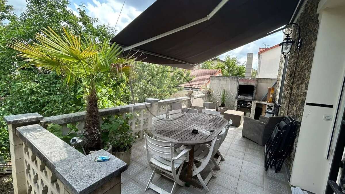 Maison 130 m² à Bondy  - photo 7