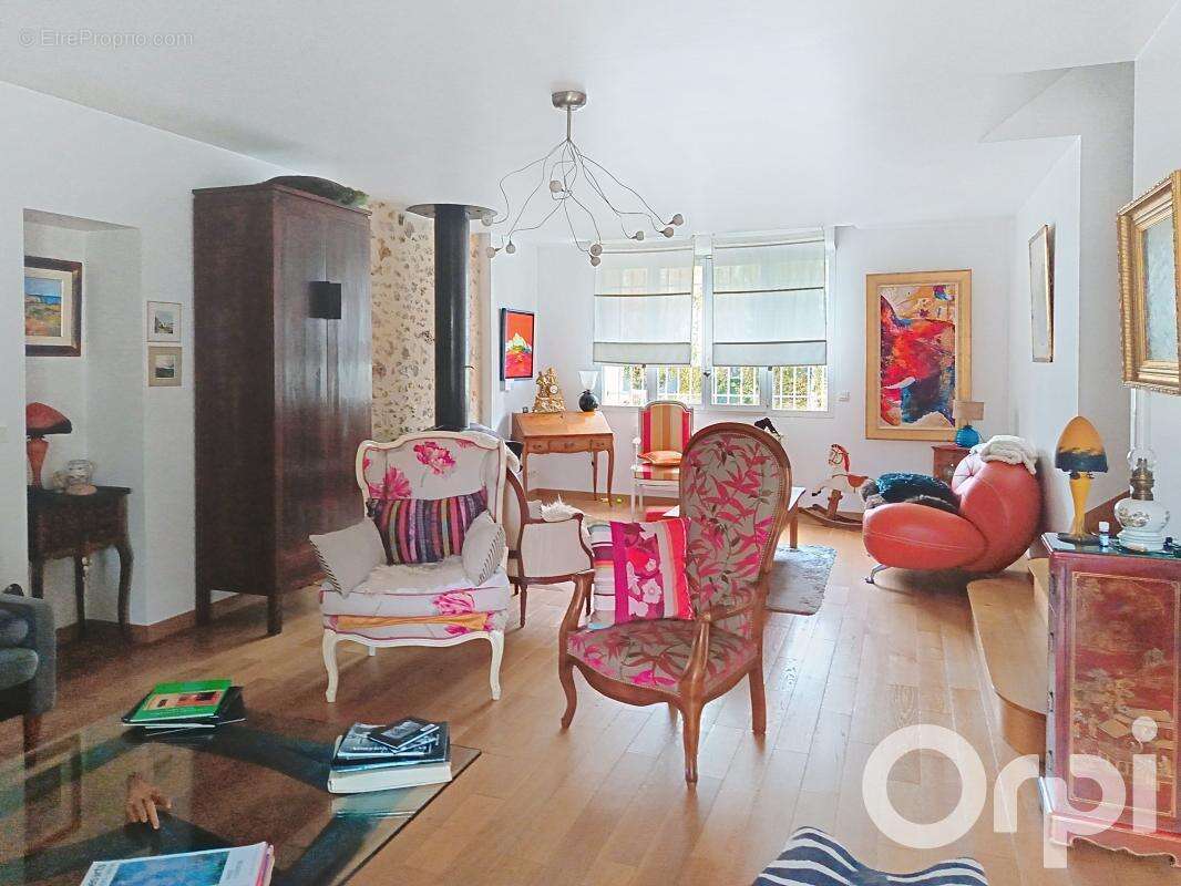 Maison à BALLAINVILLIERS