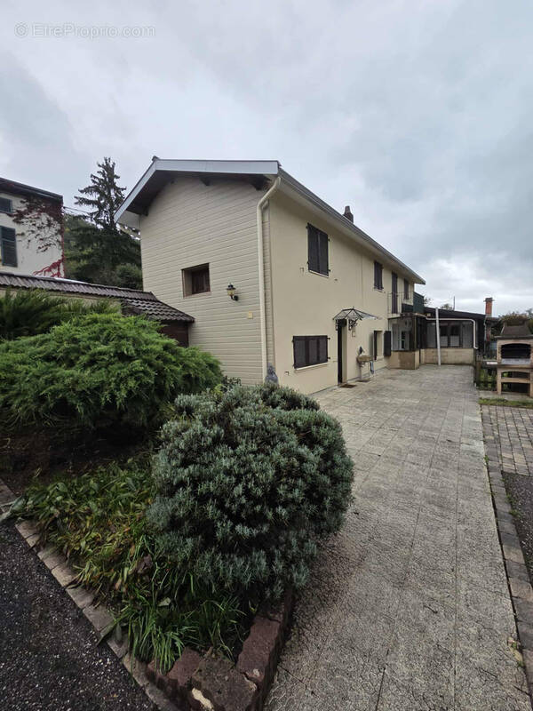 Maison à REMBERCOURT-SUR-MAD