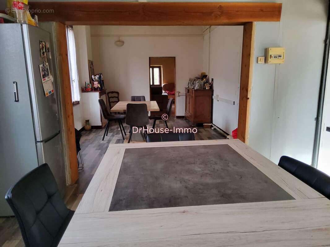 Maison à MOLIERES-SUR-CEZE