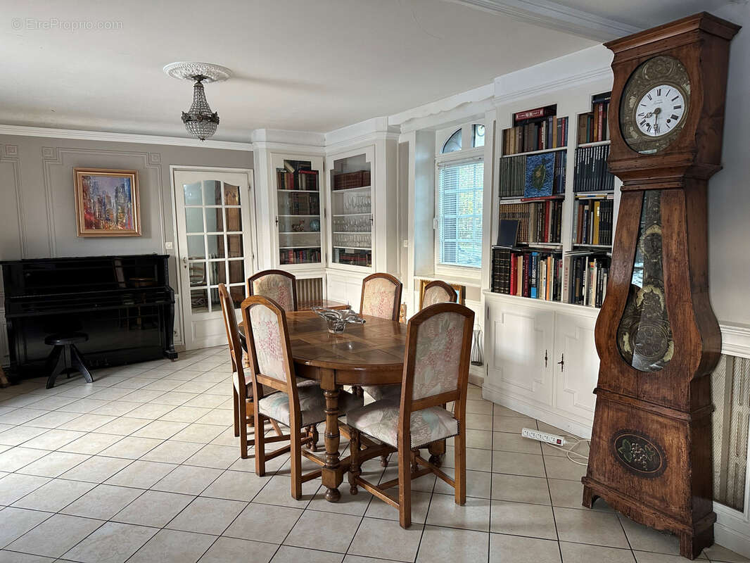 Maison à LA CHAPELLE-REANVILLE