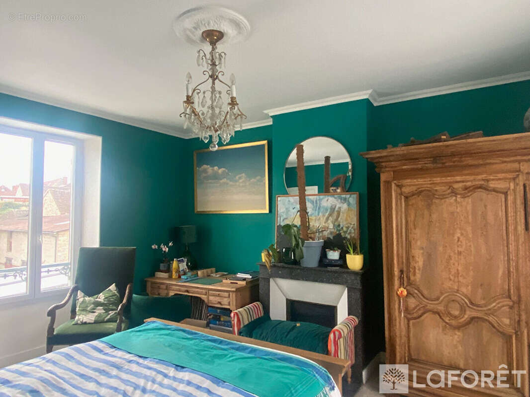 Maison à FONTAINEBLEAU