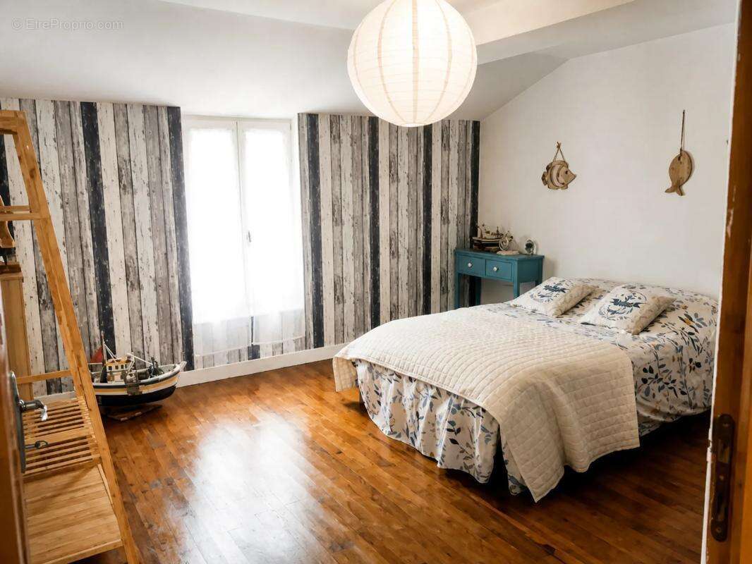 Maison de 7 pièces de 123 m² avec jardin à Beaumarchés - photo 8