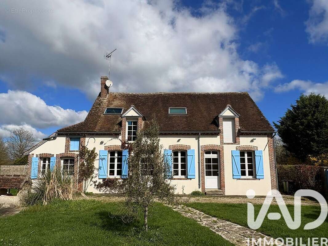 Photo 2 - Maison à CHARNY