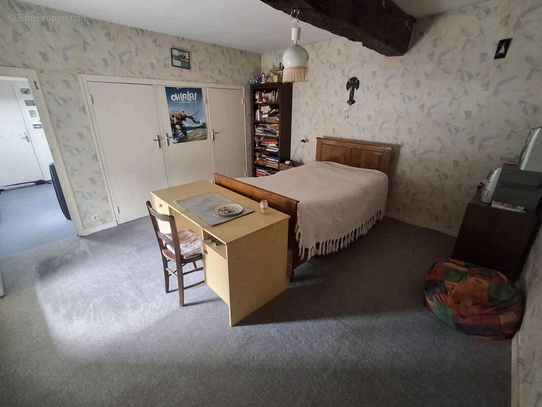 À vendre a Le Loroux : grande maison avec 6 pièces - photo 7
