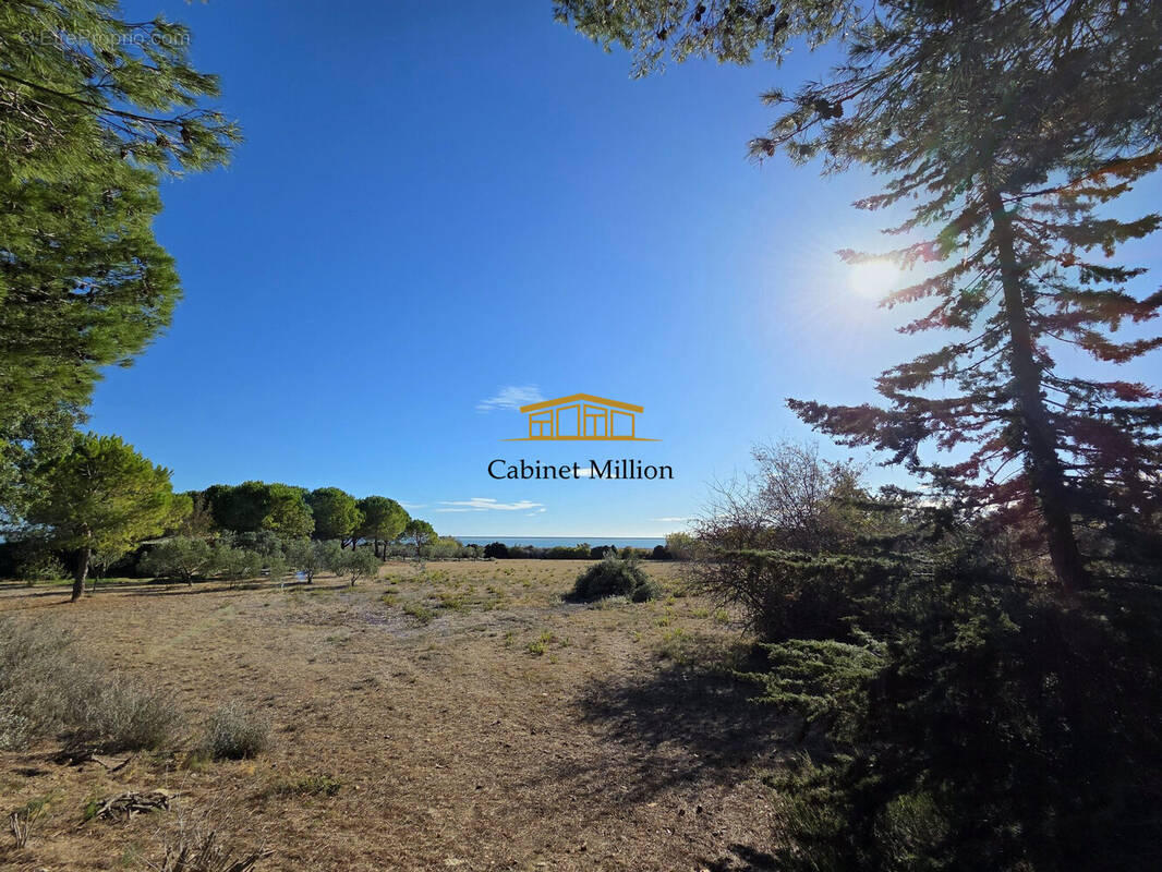 Maison à VIC-LA-GARDIOLE