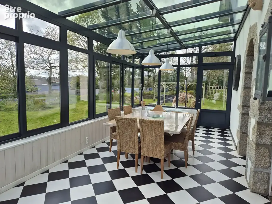 Landivisiau- Maison bourgeoise au coeur de ville - photo 8