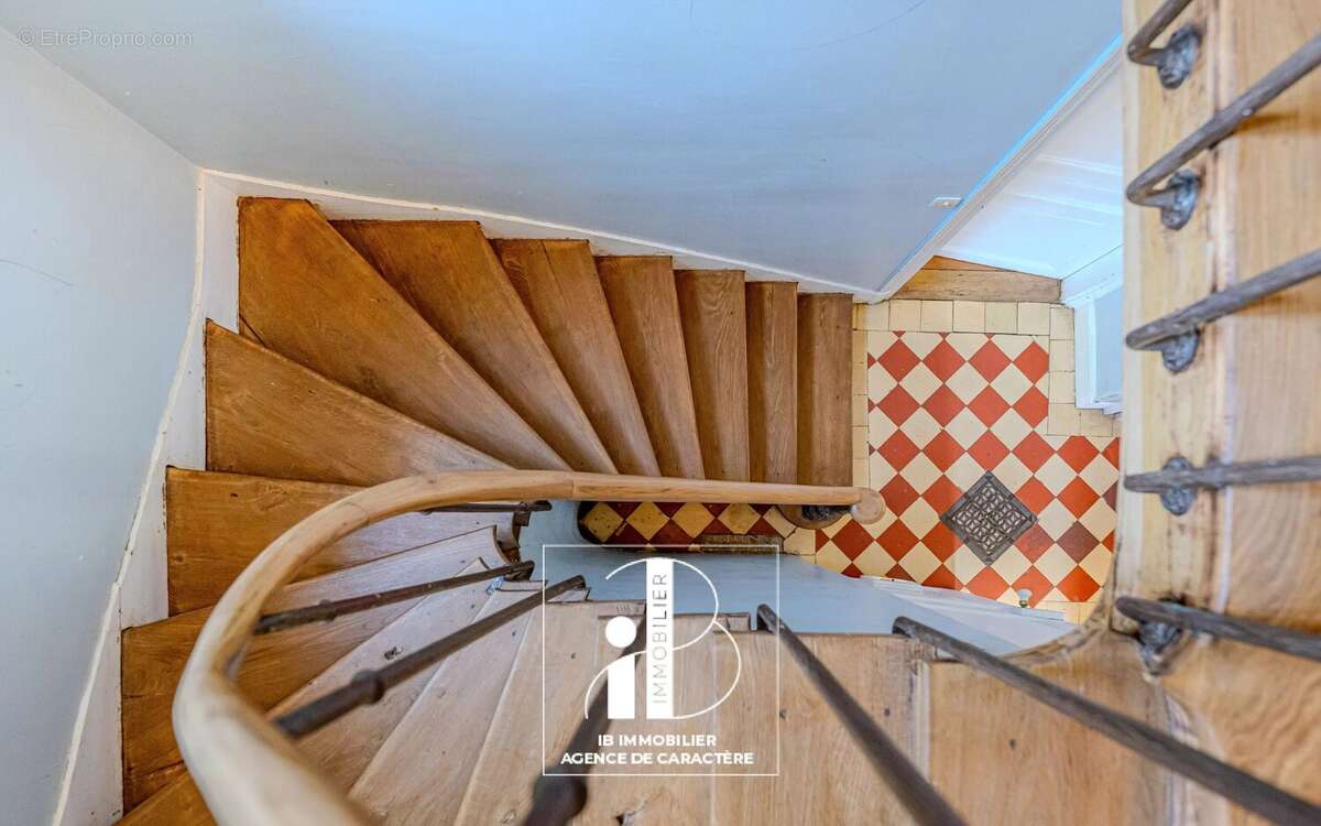 Village aux portes de barbizon, maison de caractere de 172 m² sur un jardin de 1 743 m². - photo 10